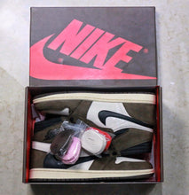 Load image into Gallery viewer, Travis Scott x Air Jordan 1 Retro High OG &#39;Mocha&#39;