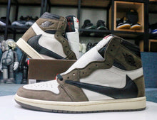 Load image into Gallery viewer, Travis Scott x Air Jordan 1 Retro High OG &#39;Mocha&#39;